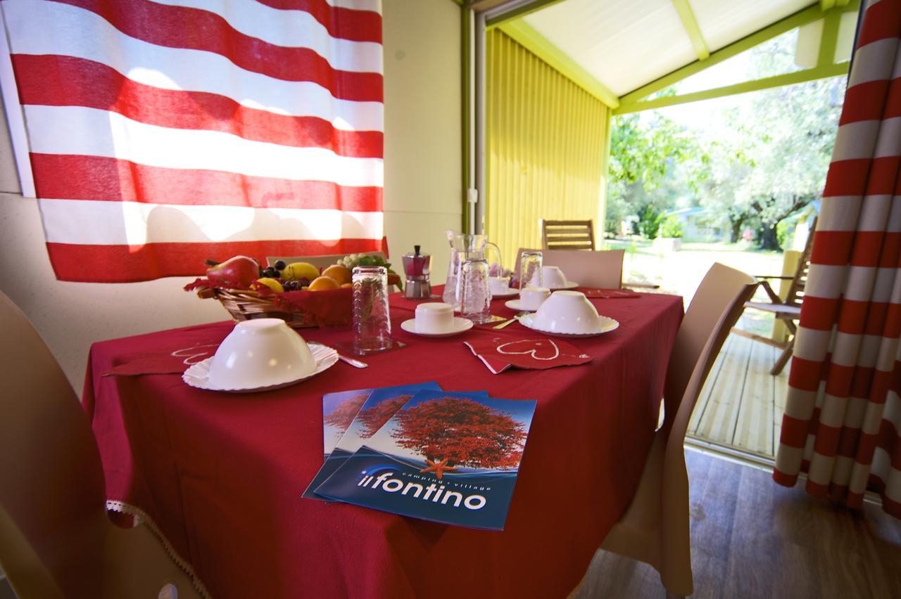 Villaggio Turistico Camping Il Fontino สการ์ลีโน ภายนอก รูปภาพ