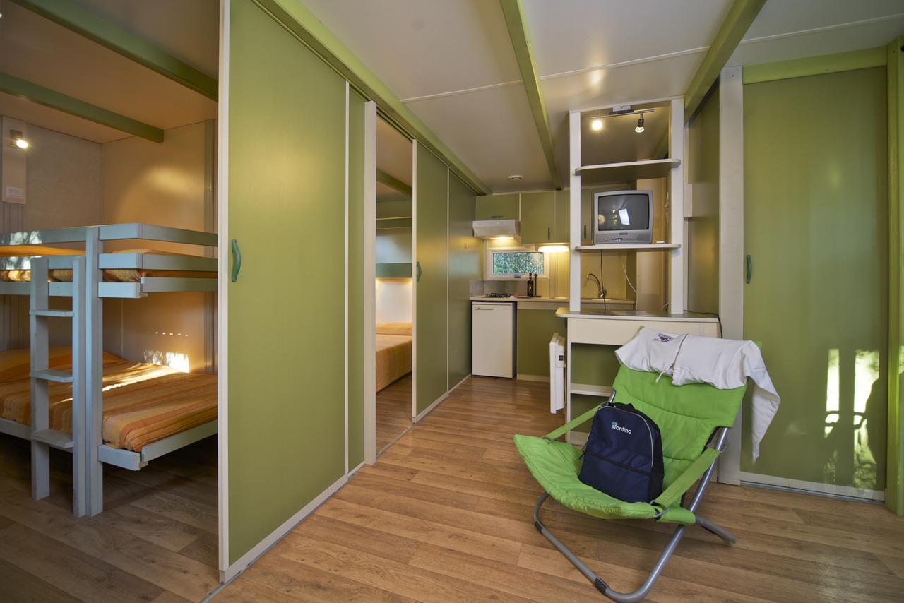 Villaggio Turistico Camping Il Fontino สการ์ลีโน ภายนอก รูปภาพ