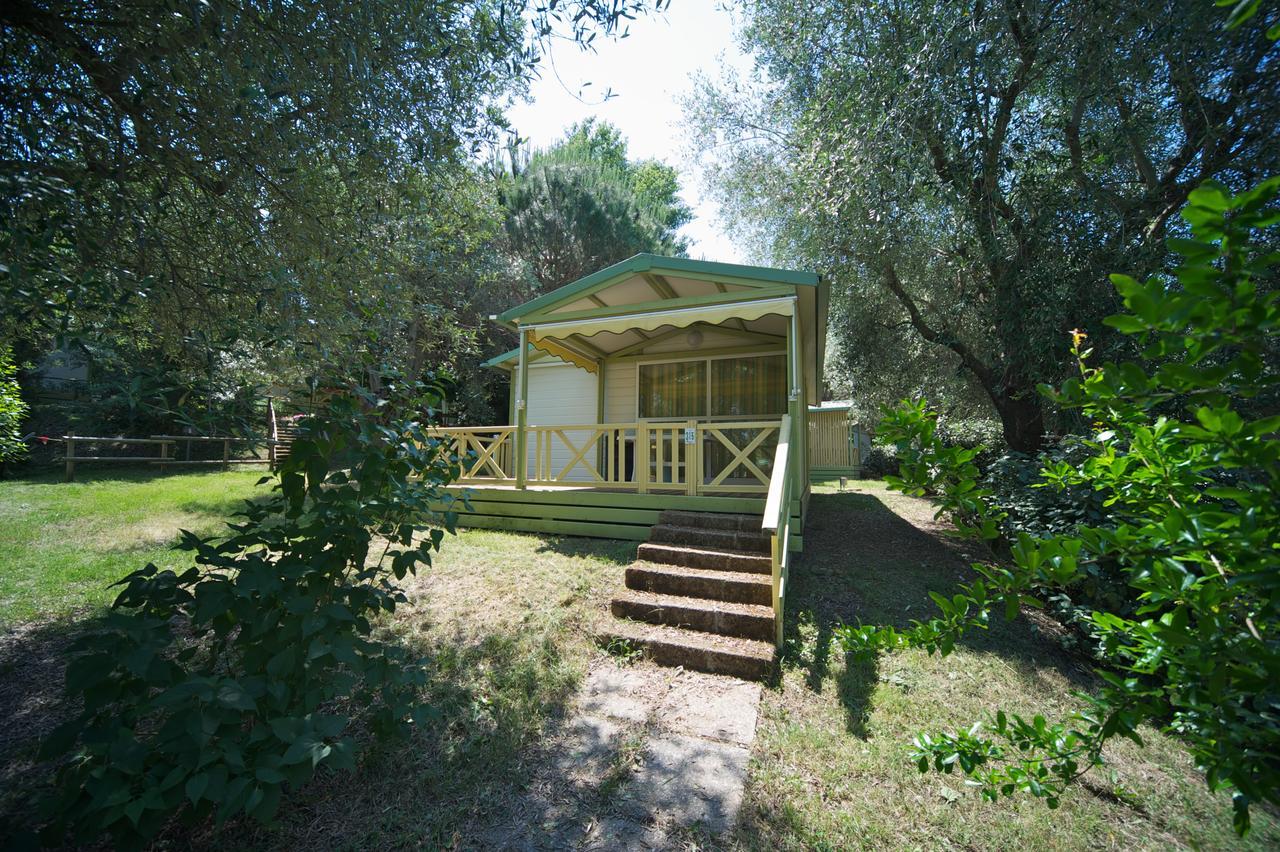 Villaggio Turistico Camping Il Fontino สการ์ลีโน ภายนอก รูปภาพ
